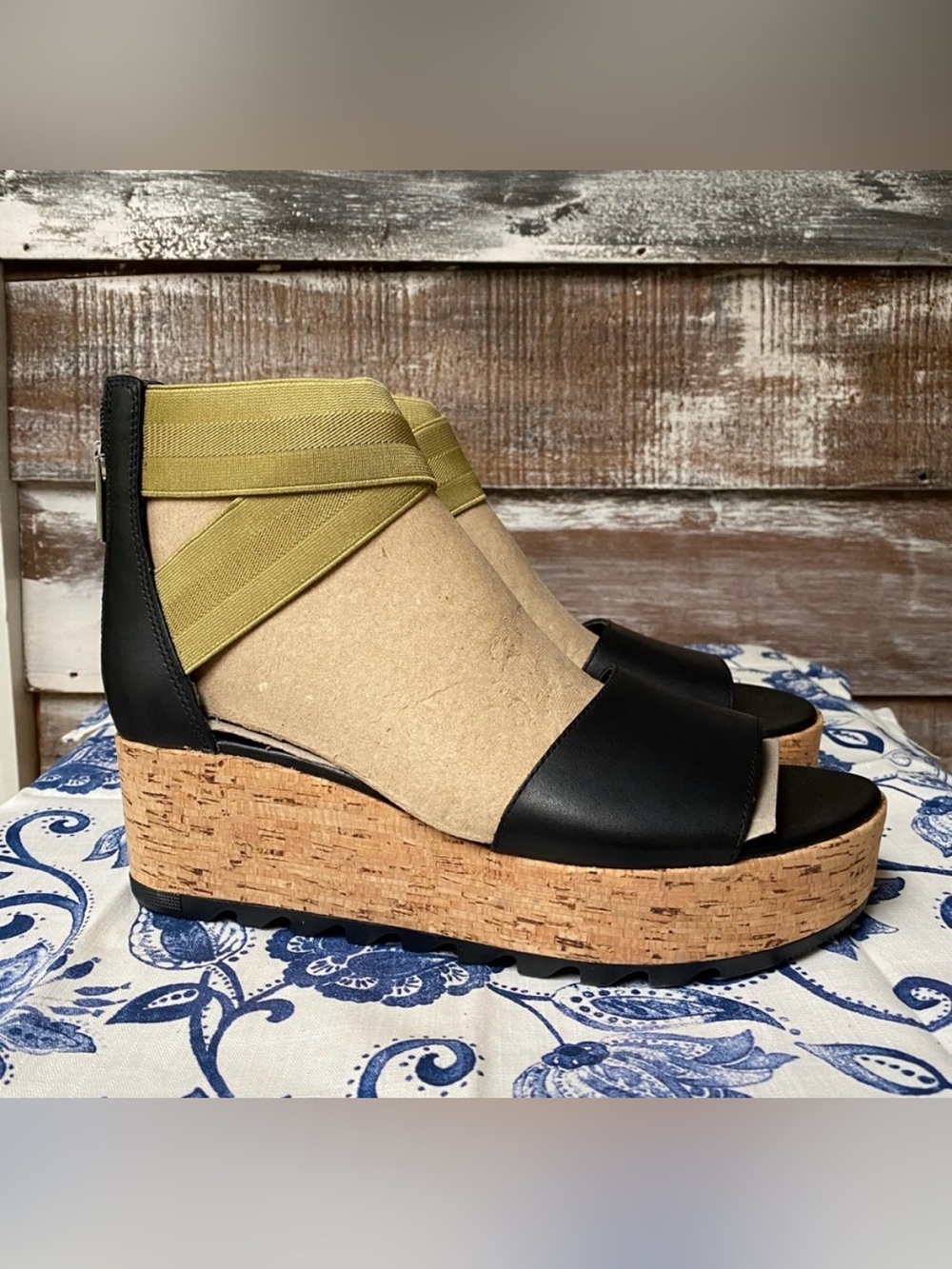 🖤NEW🖤 Sorel Cameron Flatform Ankle Strap Sandal